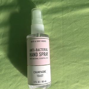 Bath & Body Works anti bacterial hand spray